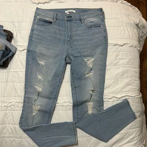 PacSun light wash skinny jeans (perfect fit jeggings)
